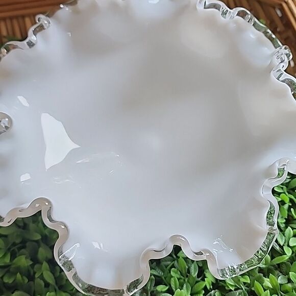 Vintage Silver Crested Fenton Milk Glass Bowl Pedestal Compote Coquette Bridal - Picture 5 of 10